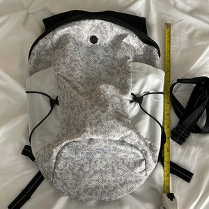 Lululemon backpack- excellent condition